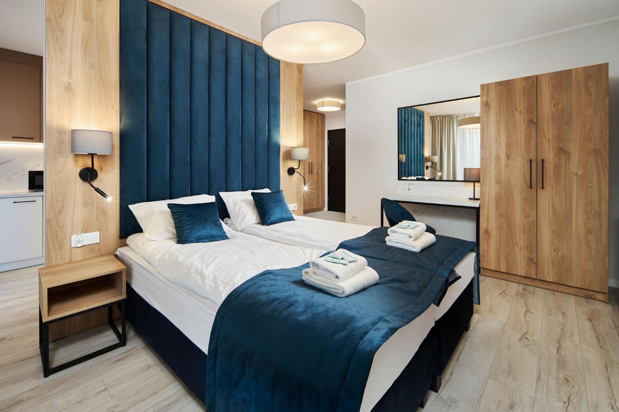 Symphony City Square Aparthotel Wroclaw Exterior photo